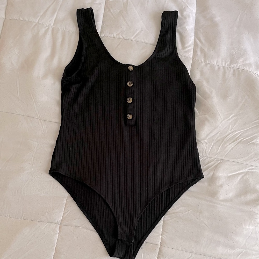 NEW!!! H&M Ripped Bodysuit!! Black 🖤